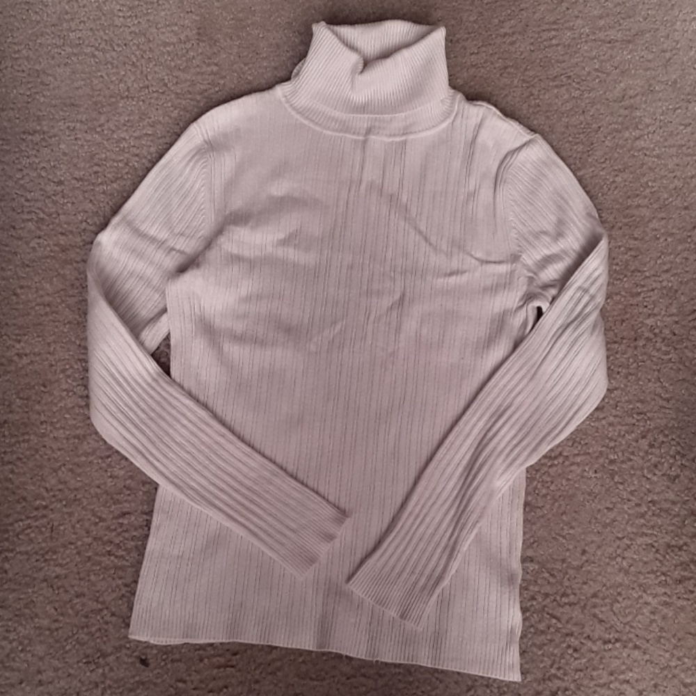 ❤️George turtle neck white sweater